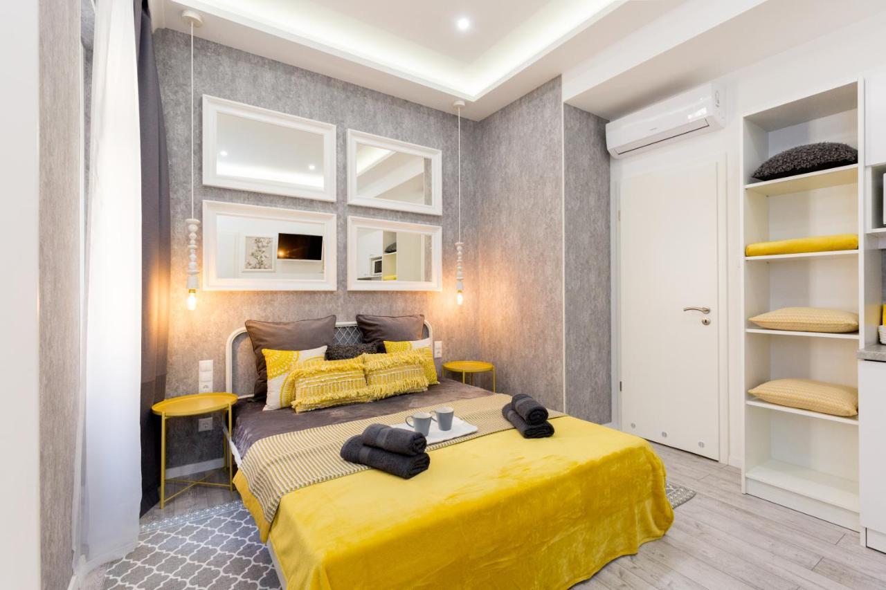 Budapest Holidays Fashion Bagian luar foto